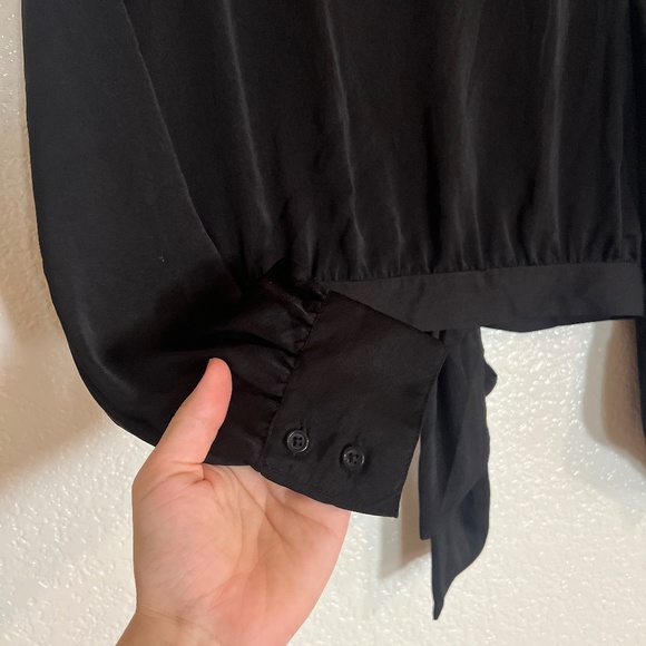 Banana Republic Factory Long Sleeve Cropped Open-Back Blouse - Picture 11 of 15